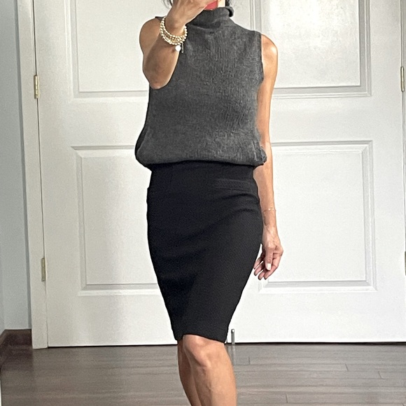 Ganni Dresses & Skirts - Ganni Black Textured Stretchy High Waisted Skirt